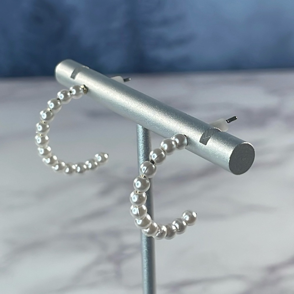 Pearl Gold Hoop Earrings